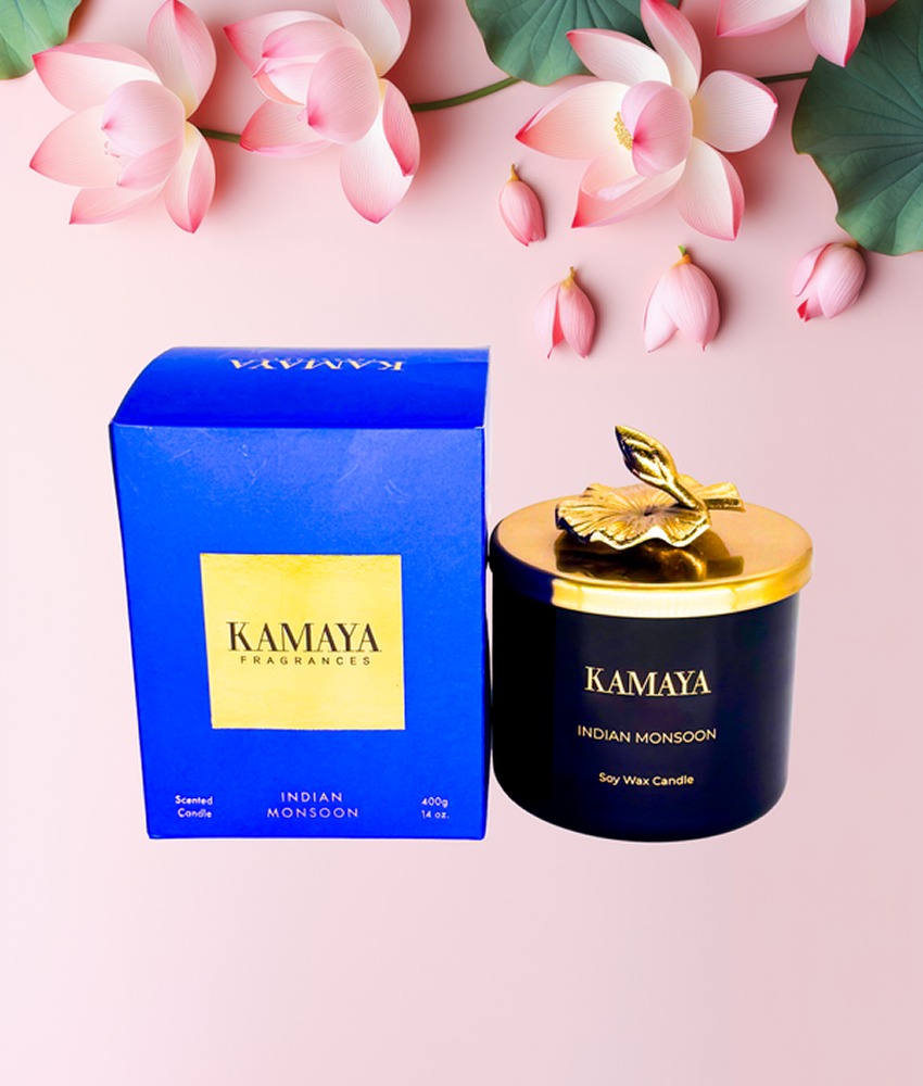 Secented candle 14 oz (400 gms) with gold lid with floral motif