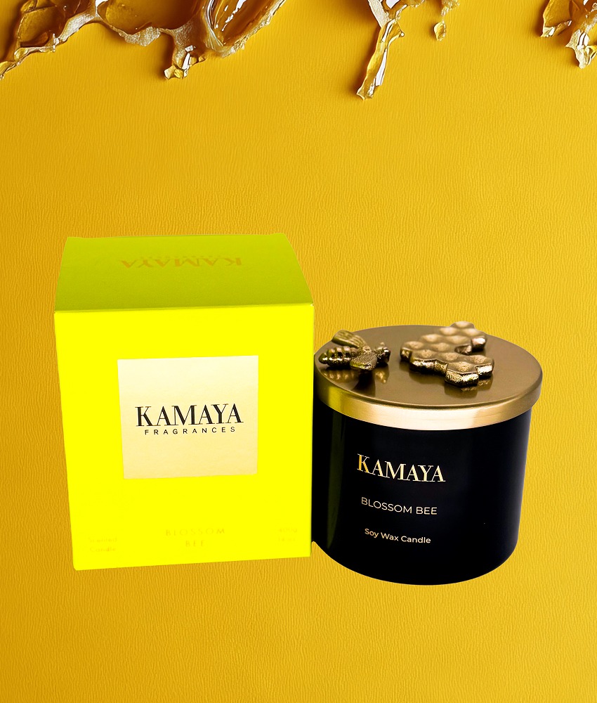 Secented candle 14 oz (400 gms) with gold lid with floral motif