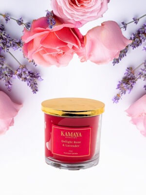 400 gms scented candle with 3 wicks, with golden lid