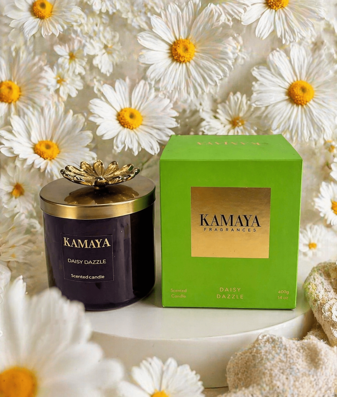 Secented candle 14 oz (400 gms) with gold lid with floral motif.